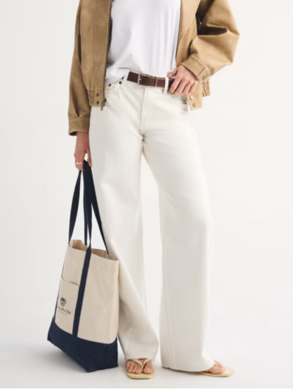 A&F The Ultra Loose Low Rise Jeans Curve Love